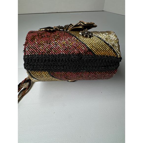 Mary Frances beaded flower small crossbody purse bag - Picture 8 of 8